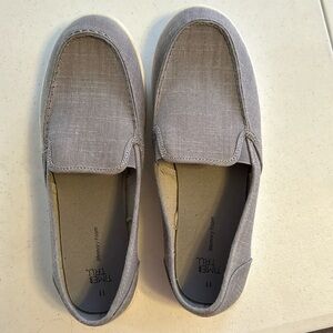 Time and tru flat shoes. Women’s size 11